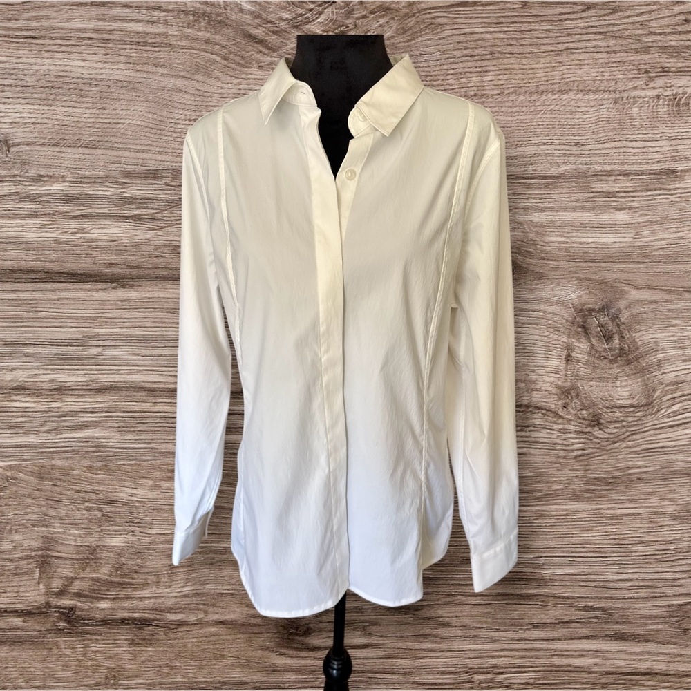 Athleta Classic White Button-Up Shirt NWOT - Picture 2 of 8